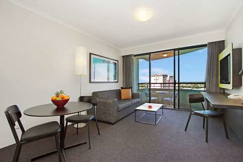 Mantra Parramatta - Accommodation Broadbeach 9