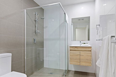 Astra Apartments Parramatta - Skyrise - Accommodation Broadbeach 5
