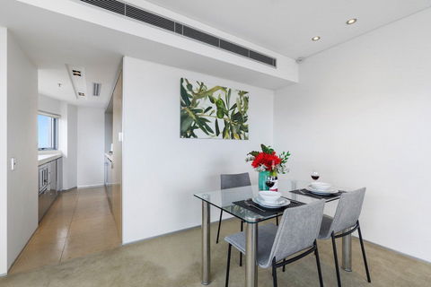 Astra Jasper - Accommodation Broadbeach 13