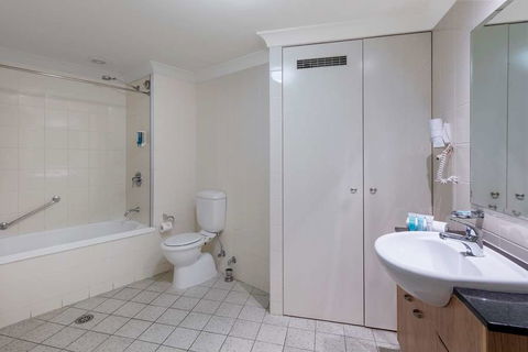 Nesuto Canberra Apartment Hotel - Accommodation Broadbeach 5