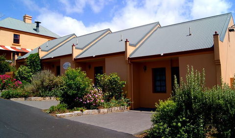 Meredith House And Mews - Accommodation Broadbeach 0