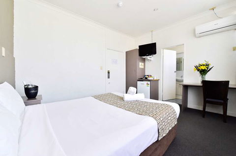 Diplomat Motel Alice Springs - Accommodation Broadbeach 2