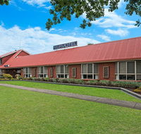 AAt 28 Goldsmith Motel - Accommodation Broadbeach