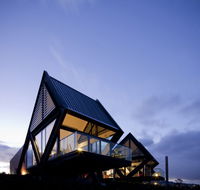 Mona Pavilions - Accommodation Broadbeach