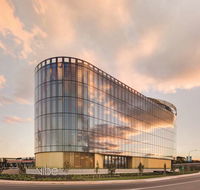 Vibe Hotel Canberra Airport - Accommodation Broadbeach