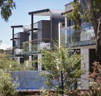 Aqua Resort - Accommodation Broadbeach