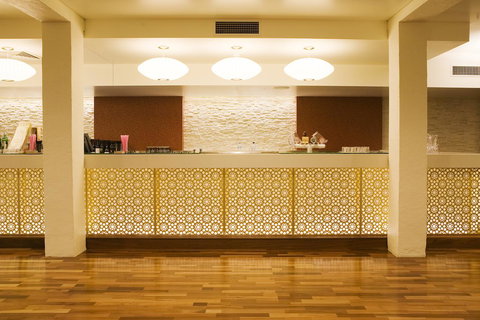 University House - ANU - Accommodation Broadbeach 31