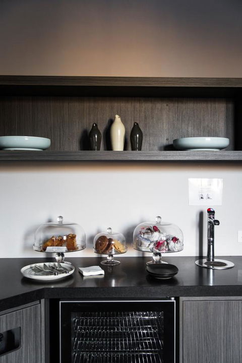 Brassey Hotel - Managed By Doma Hotels - Accommodation Broadbeach 18