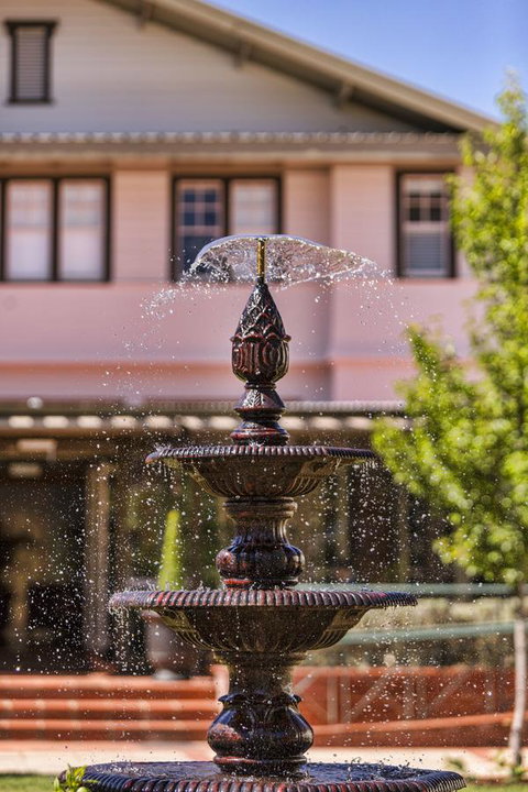 Hotel Kurrajong Canberra - Accommodation Broadbeach 3