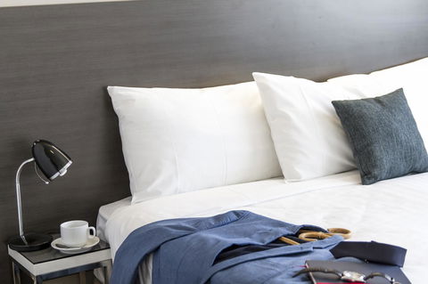 Abode Tuggeranong - Accommodation Broadbeach 3