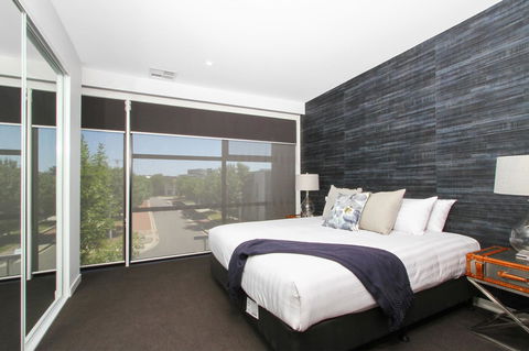 Accommodate Canberra - Parbery - Accommodation Broadbeach 11