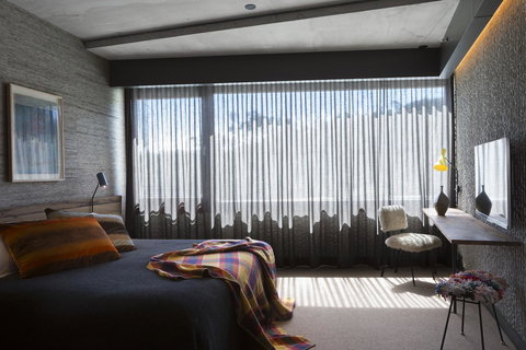 Ovolo Nishi - Accommodation Broadbeach 38