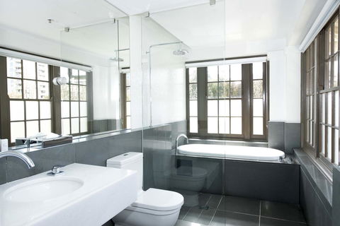 Peppers Gallery Hotel - Accommodation Broadbeach 17
