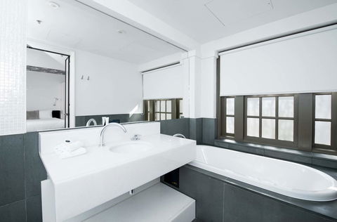 Peppers Gallery Hotel - Accommodation Broadbeach 3