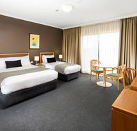 The Woden Hotel - Accommodation Broadbeach