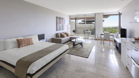 Oaks Casuarina Santai Resort - Accommodation Broadbeach 23