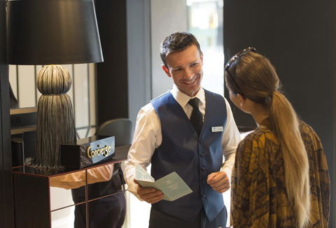 Mayfair Hotel - Accommodation Broadbeach 28