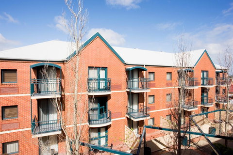 BreakFree Adelaide - Accommodation Broadbeach 11