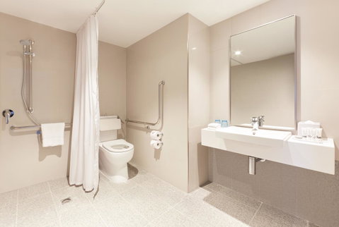 Holiday Inn Express Adelaide City Centre, An IHG Hotel - Accommodation Broadbeach 10