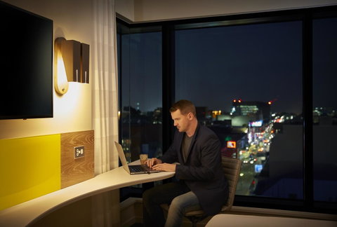 Holiday Inn Express Adelaide City Centre, An IHG Hotel - Accommodation Broadbeach 15