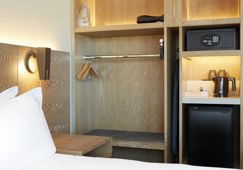 Holiday Inn Express Adelaide City Centre, An IHG Hotel - Accommodation Broadbeach 9