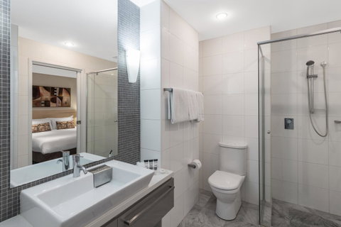 Oaks Adelaide Horizons Suites - Accommodation Broadbeach 6
