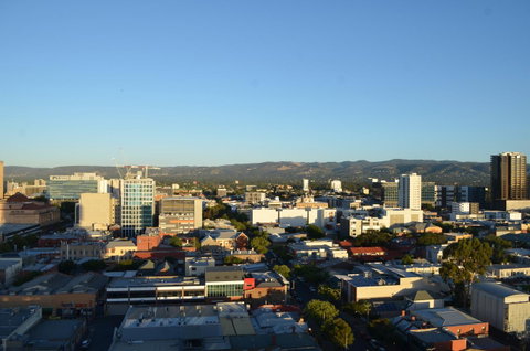 Whitmore SQ - Accommodation Broadbeach 18