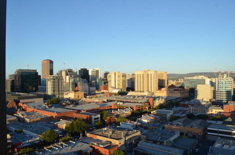 Whitmore SQ - Accommodation Broadbeach 16