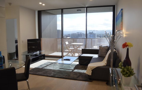 Whitmore SQ - Accommodation Broadbeach 1