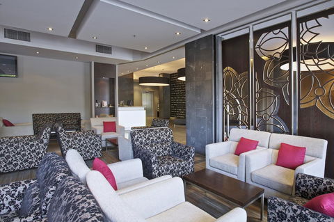 Mantra Hindmarsh Square - Accommodation Broadbeach 9