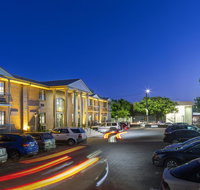 Adelaide Inn - Accommodation Broadbeach