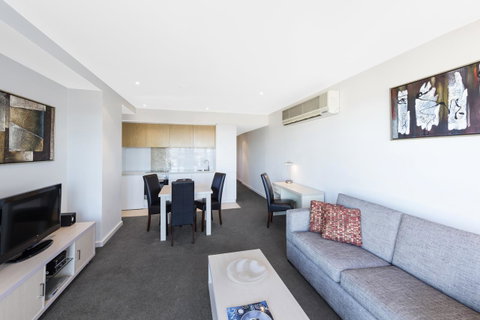 IStay Precinct Adelaide - Accommodation Broadbeach 21