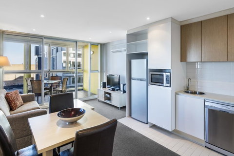IStay Precinct Adelaide - Accommodation Broadbeach 16
