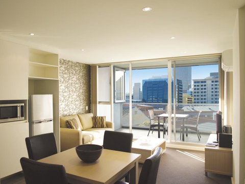 IStay Precinct Adelaide - Accommodation Broadbeach 23