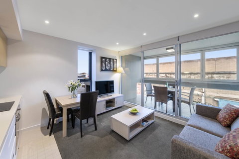 IStay Precinct Adelaide - Accommodation Broadbeach 28