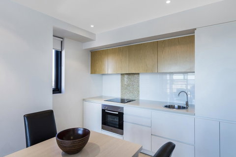 IStay Precinct Adelaide - Accommodation Broadbeach 14