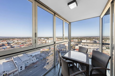 IStay Precinct Adelaide - Accommodation Broadbeach 20