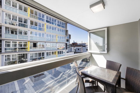 IStay Precinct Adelaide - Accommodation Broadbeach 4