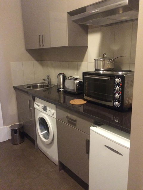 Penzance Cottage Glenelg - Accommodation Broadbeach 3