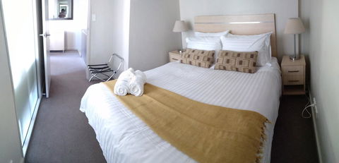 JABCA Apartments - Accommodation Broadbeach 12