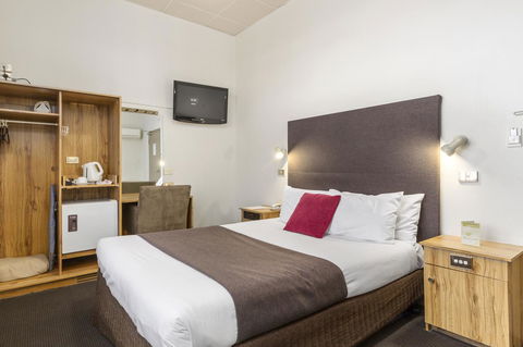 Adelaide Paringa - Accommodation Broadbeach 4