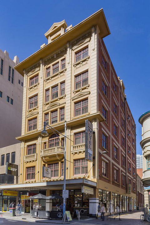 Adelaide Paringa - Accommodation Broadbeach 0