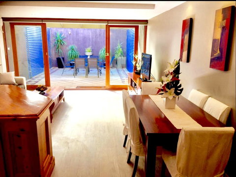 Superb Townhouse In North Adelaide - Accommodation Broadbeach 9