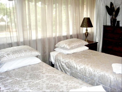 Superb Townhouse In North Adelaide - Accommodation Broadbeach 7