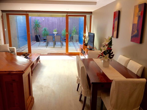 Superb Townhouse In North Adelaide - Accommodation Broadbeach 20