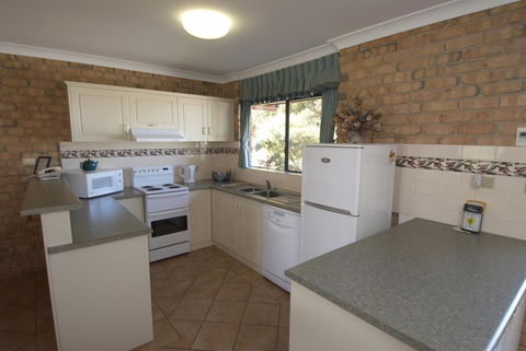 Acacia Apartments - Accommodation Broadbeach 6