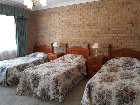 Acacia Apartments - Accommodation Broadbeach 14