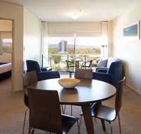 Hume Serviced Apartments - Accommodation Broadbeach