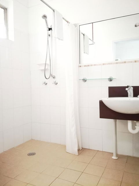 Arcadia Motel - Accommodation Broadbeach 17