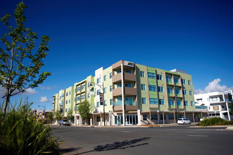 Quest Mawson Lakes - Accommodation Broadbeach 0